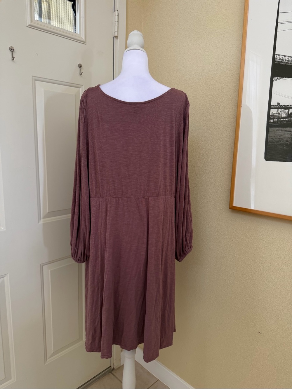 Torrid Plus Size Mauve Long Sleeve Midi Dress Size 1X - Picture 2 of 5